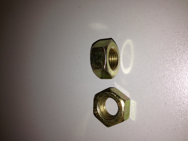 Mutter Zu Schaltwelle