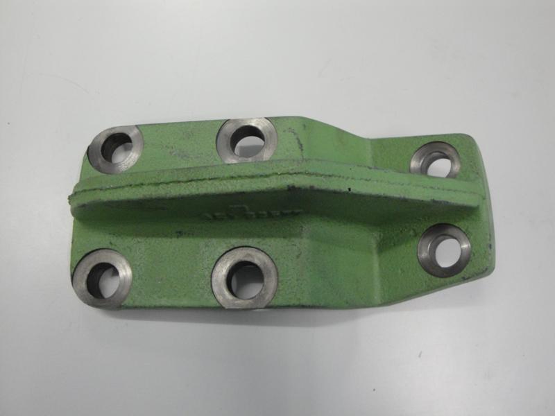 Motortrager Getriebe Seitig Links + Rechts