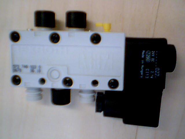 5/2-Wege-Magnetventil