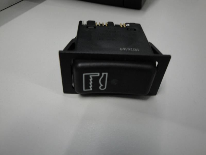 Kippschalter  &quot;Smog&quot; Mit Beleuch-Tung