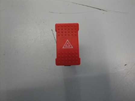 Schalter  &quot;Warnblinklicht&quot;  Iveco Daily