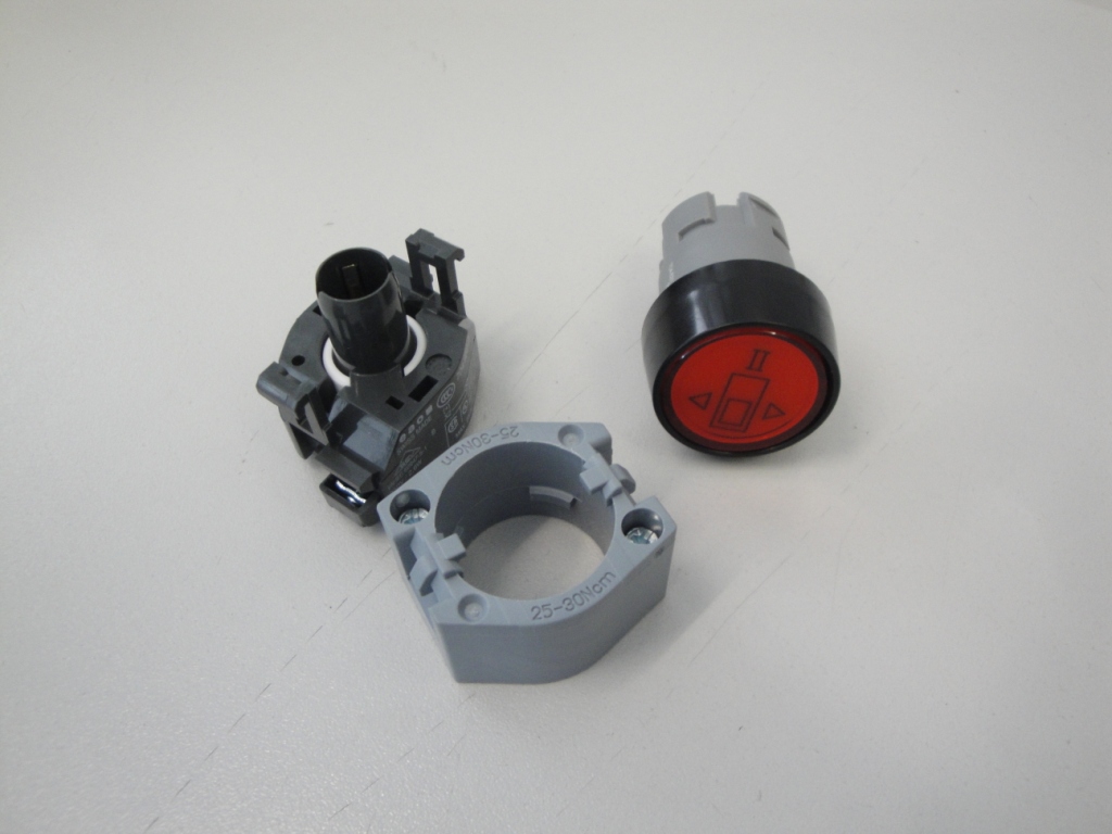 Setra Leuchttaster Rot Türe 2