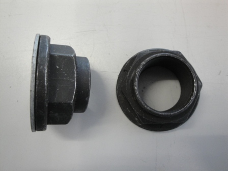 Mutter  Radlagersatz Hinterachse Iveco Daily (M52x1,5, PG, key 67) 