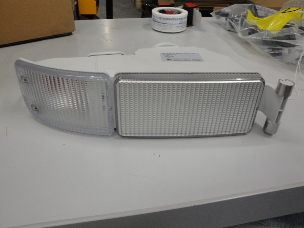 Blinkleuchte Man Rechts  Mit Blende Weiss-Glas