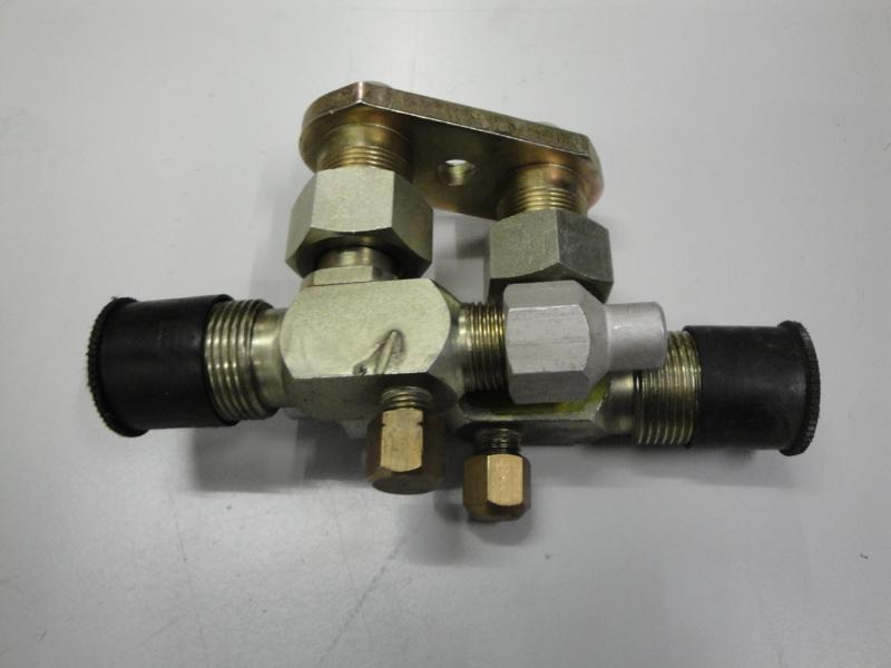 Anschlussplatte  2X 1 1/16&quot;