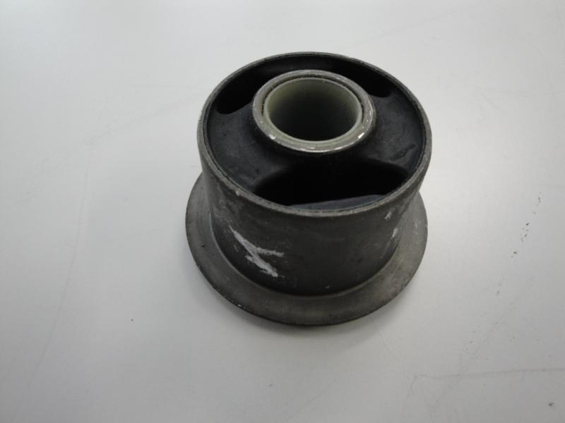 Gummimetallpuffer 58 X 47 X 75