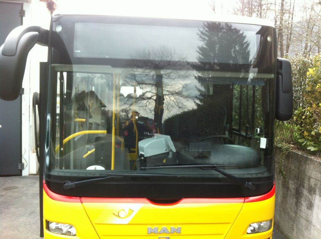 Frontscheibe Man A66 GöppelMit Zihlschildanlage Weiss