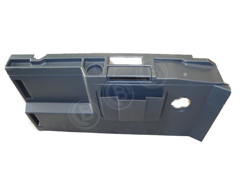 E-Fach Links Neben Fahrer Stadtbus