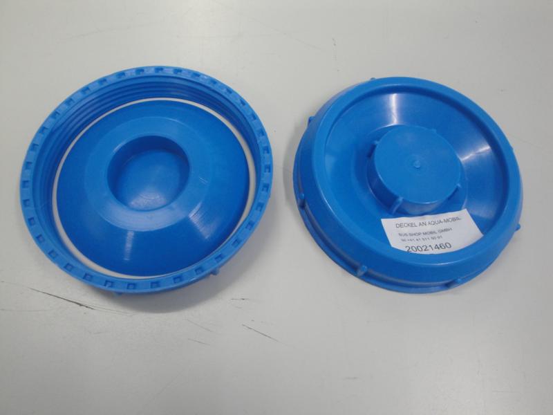 Deckel An Aqua-Mobil Gross